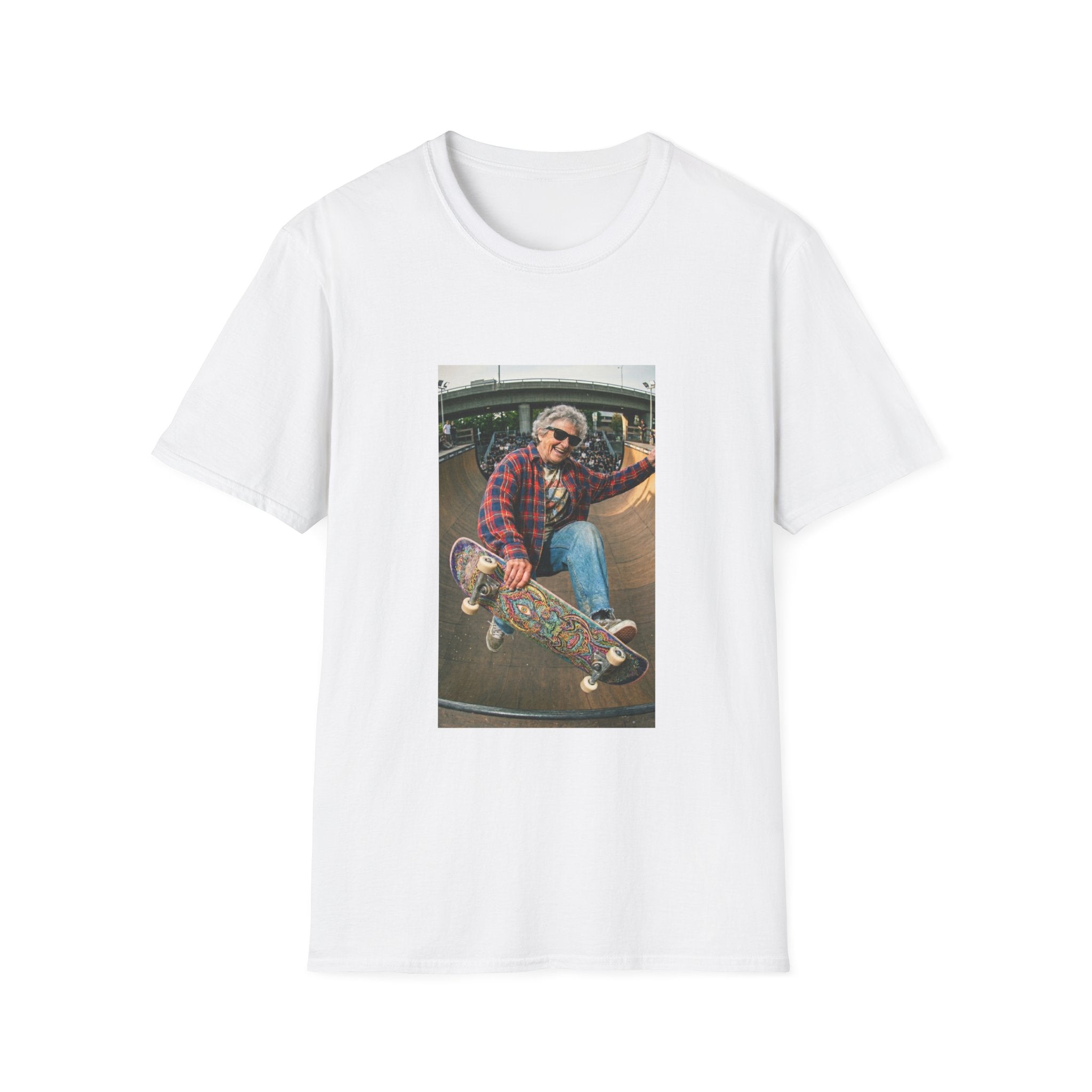 Skater Grandma — Funny Cool Skateboarding Grandma T-Shirt | Vintage Retro Graphic Tee