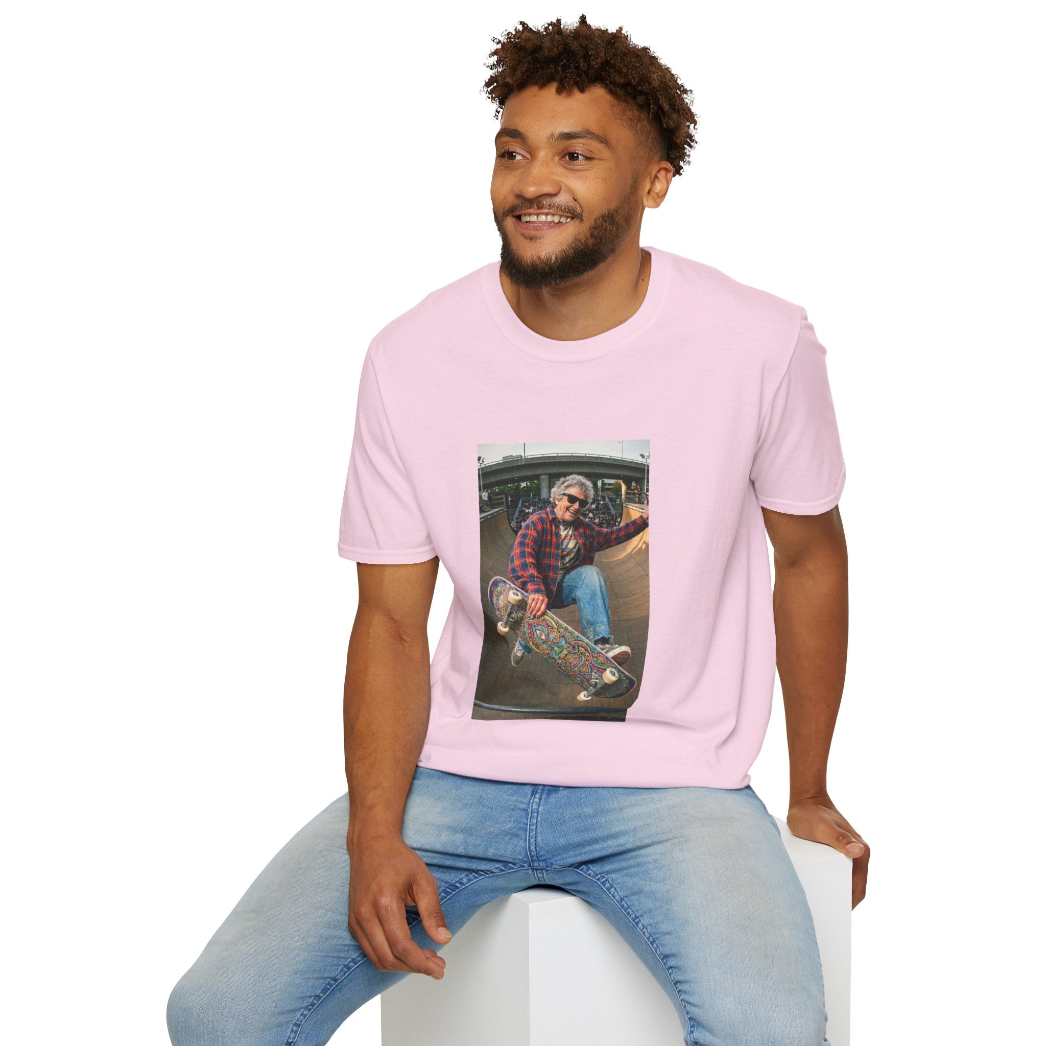 Skater Grandma — Funny Cool Skateboarding Grandma T-Shirt | Vintage Retro Graphic Tee
